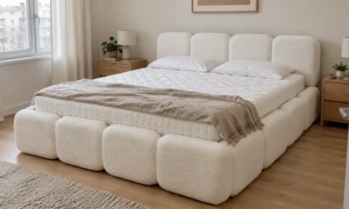 Cloudia Polsterbett in Weiß – Wohnbeispiel